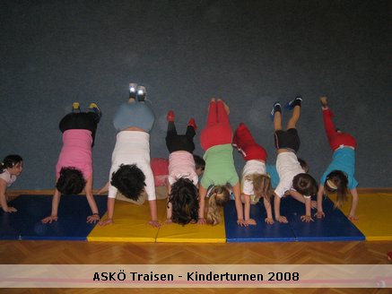 Kinderturnen (ab 6 Jahre) mit Sabine und Gerlinde, Mrz 2008